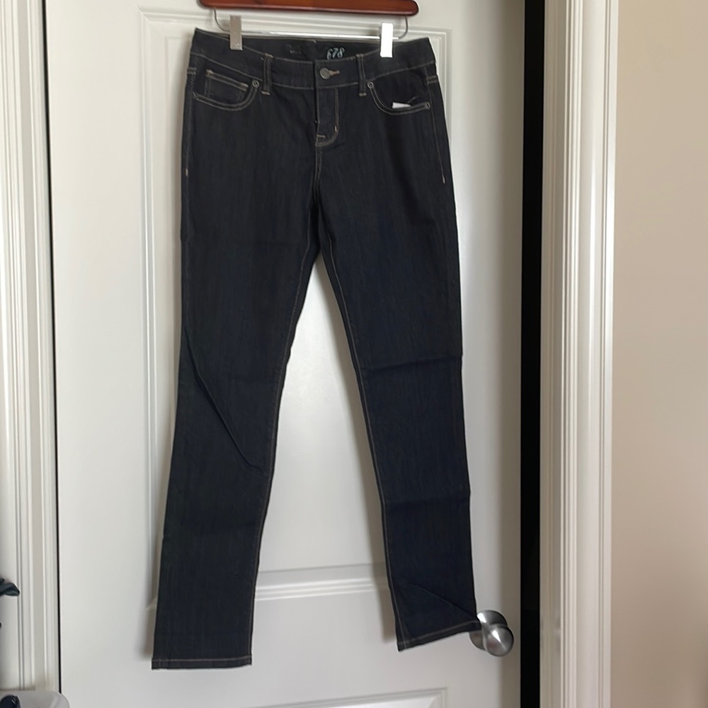 NWT limited size 4 dark jeans